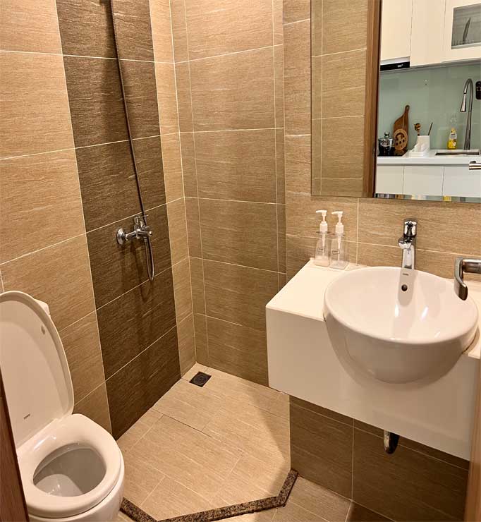 Phòng tắm homestay Airbnb Vinhome Grand Park sang trọng