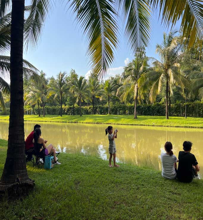 vinhome-grand-park-airbnb-garden-river